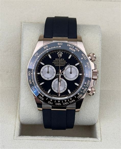 Rolex Cosmograph Daytona NUOVO 2024 oysterflex oro rosa full .